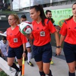 MUJERES Y FÚTBOL